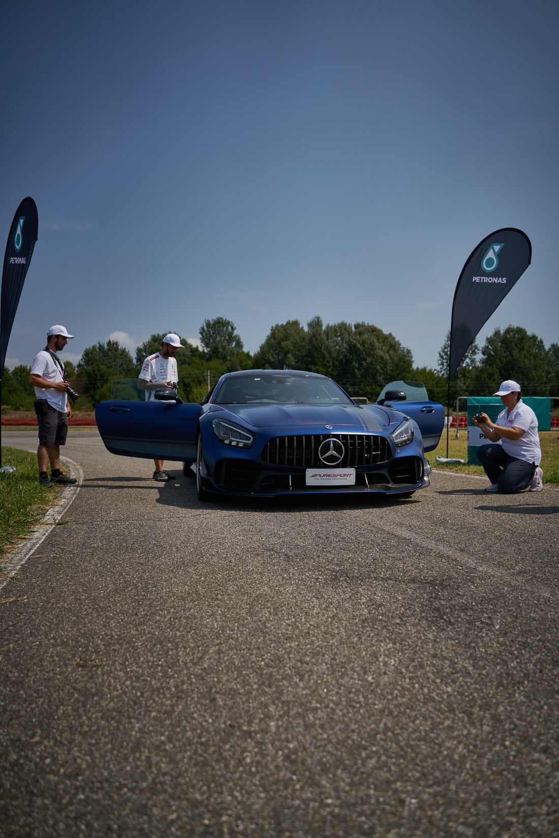 Vairano - Una giornata su due bolidi Huracan e AMG GTR