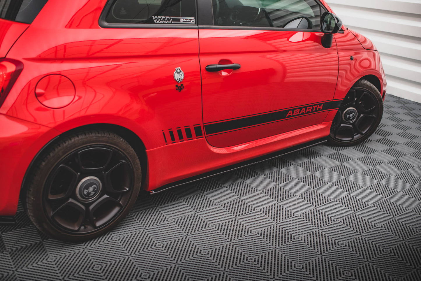 Side skirt diffusers "Minigonne" MAXTON DESIGN - Abarth 500 / 595 / 695 MK1 FACELIFT
