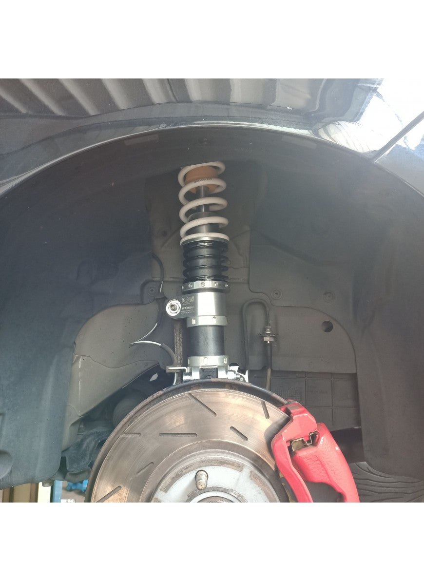 Kit di ammortizzatori "WRS" DNA Racing | Ford Fiesta MK8